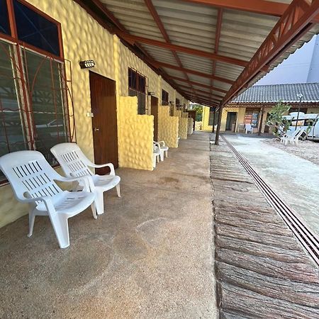 Adam Bungalows Krabi town Exteriör bild
